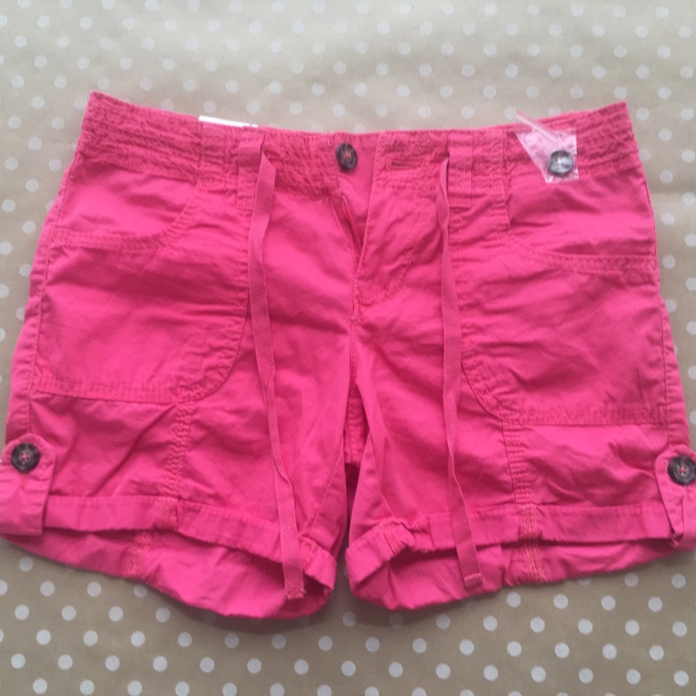 NWT Kohls Coral Midi Cargo Shorts 5