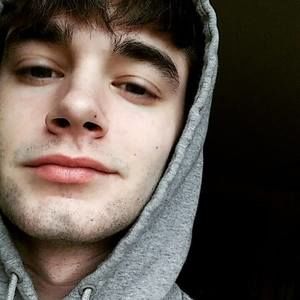 Meet your Posher, Zachary