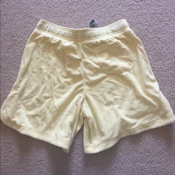 Dolphin shorts - Picture 2 of 3