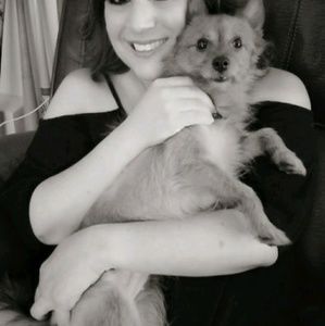 Meet your Posher, Monica