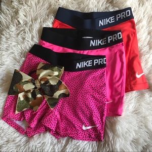 Nike Pro YM bundle plus FREE BOW