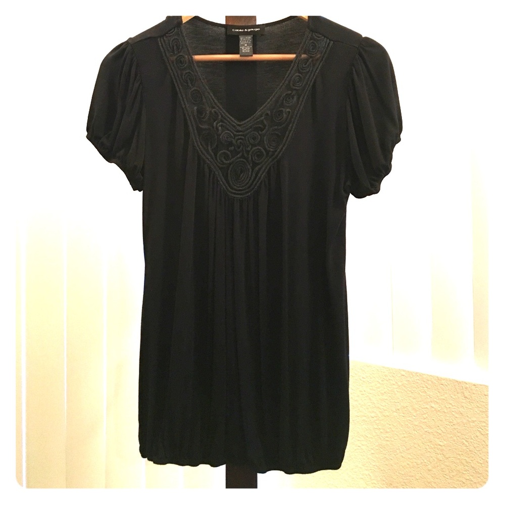 Lace Trim V-Neck Top