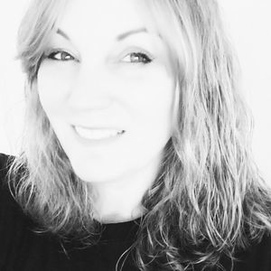 Meet your Posher, Stacy