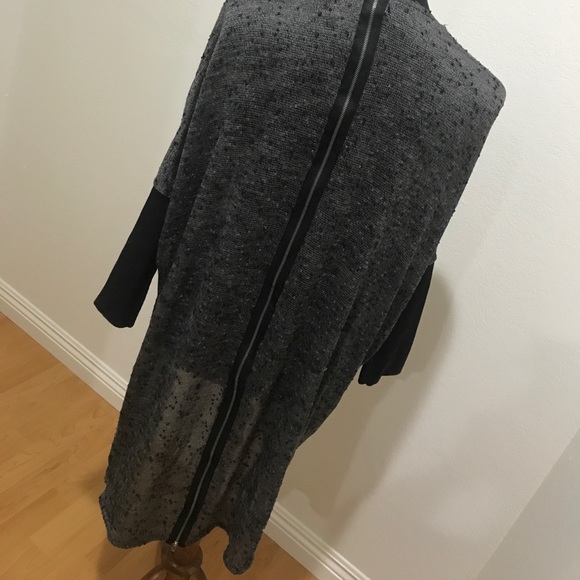 Material Girl - Picture 3 of 5