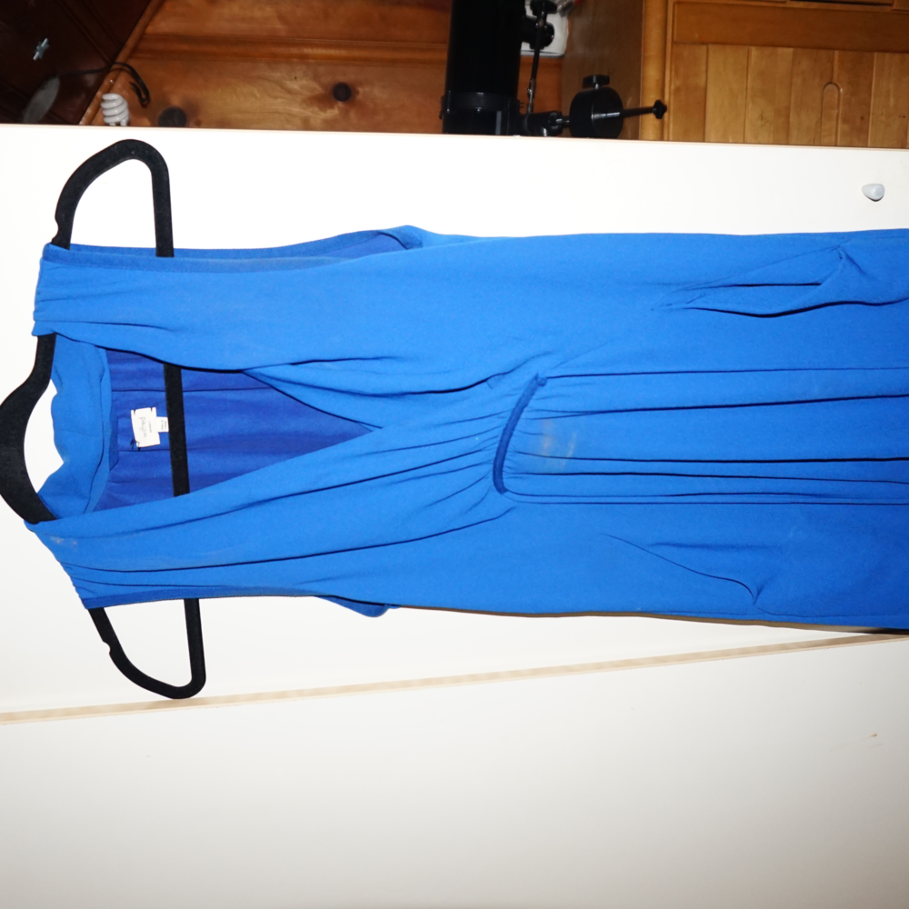 Simple Blue Dress - Picture 4 of 4