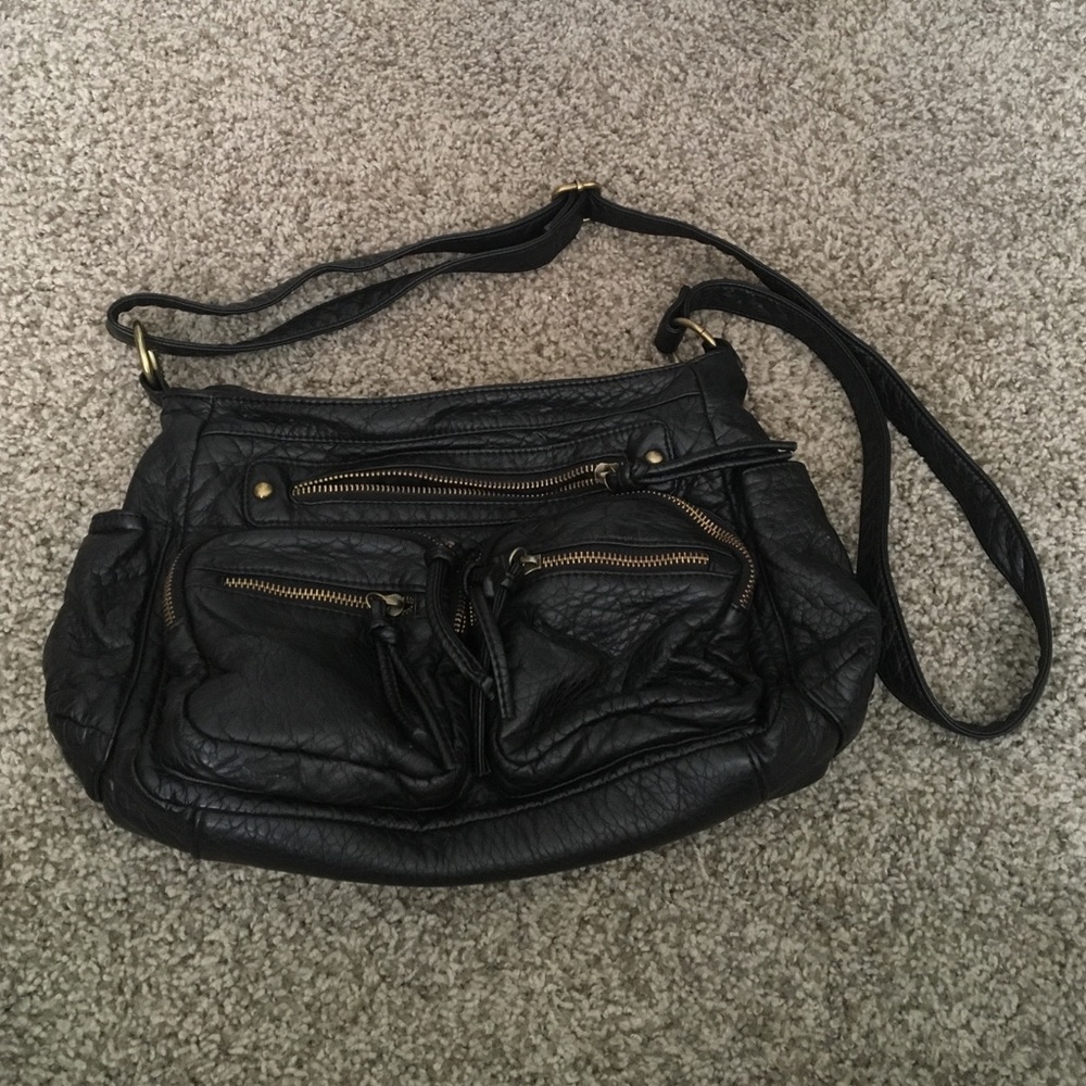 Black cross body purse