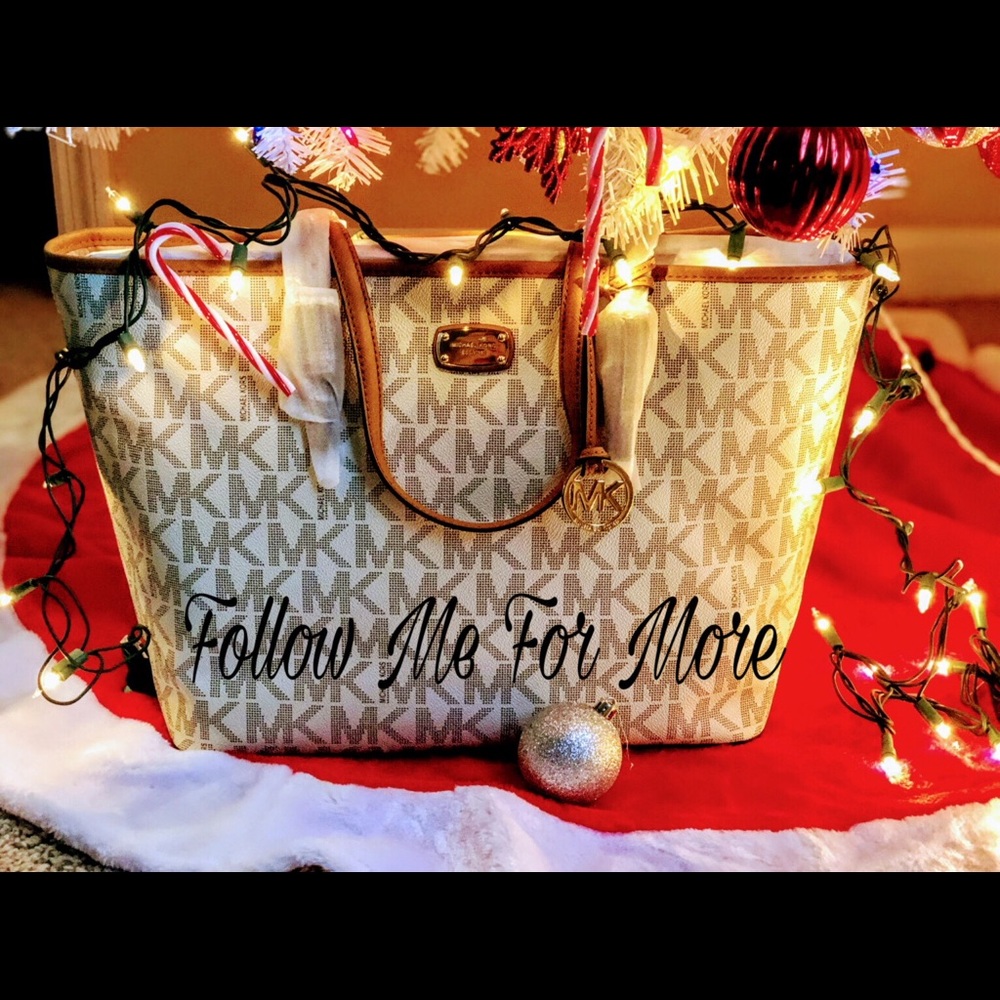 🎄Michael Kors Jet Set Tote🎅🏼
