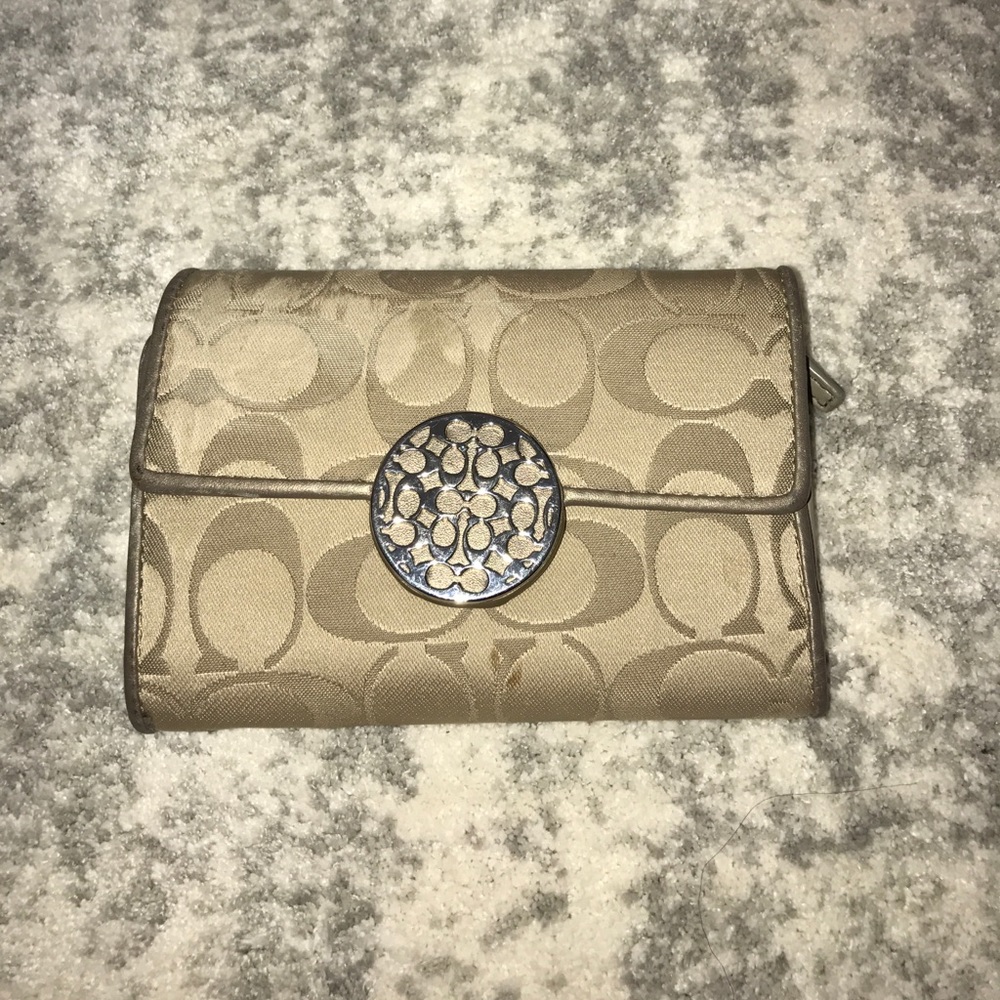 Coach wallet