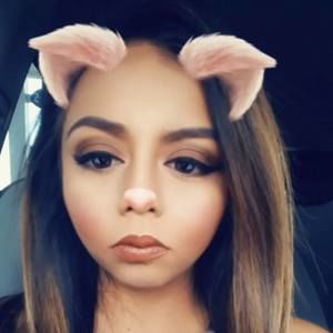 Meet your Posher, Justine