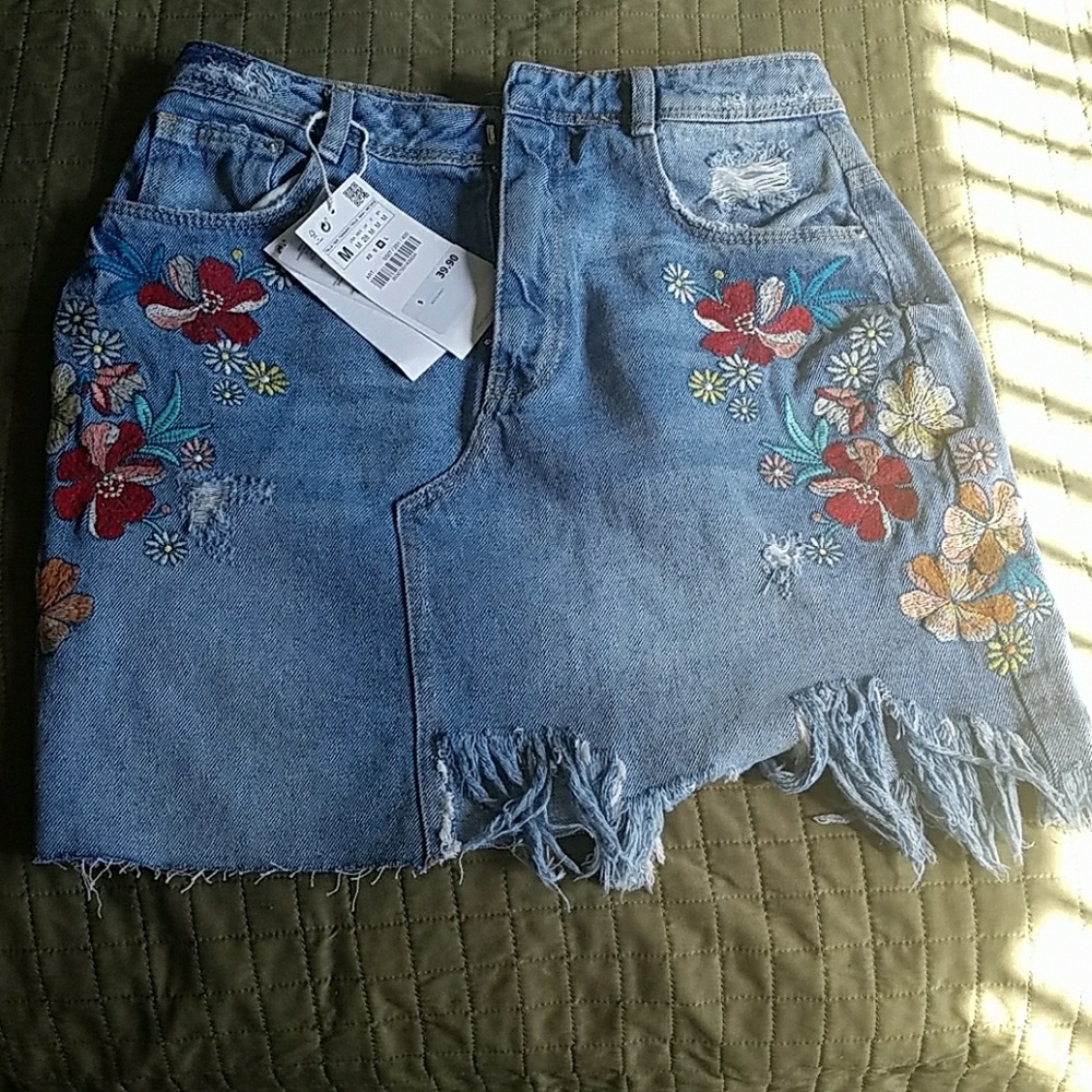 Zara denim skirt