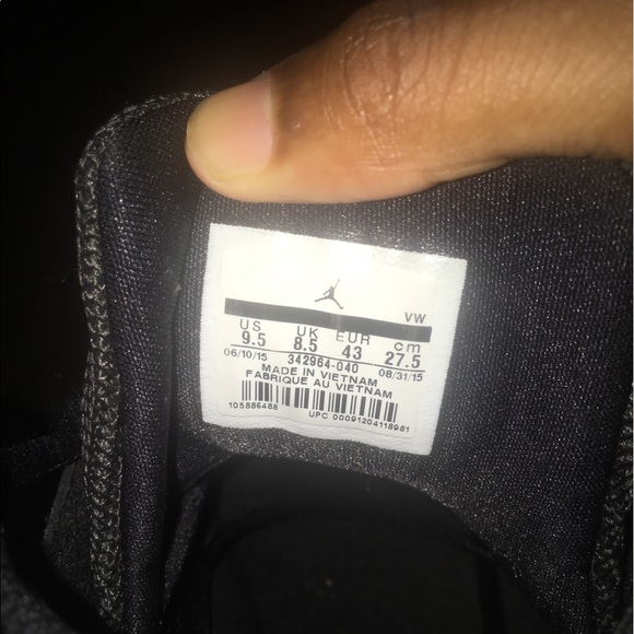 Air Jordan Flights Size 9.5! - Picture 4 of 4