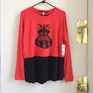 Red Raccoon Baggy Shirt (Kensie, Med, NWT)