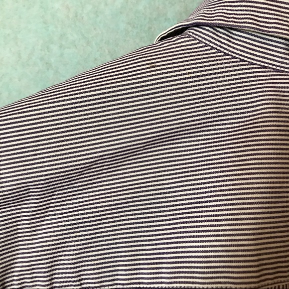 Jcrew Men's 2 Ply cotton Button Down Shirt - Picture 6 of 7