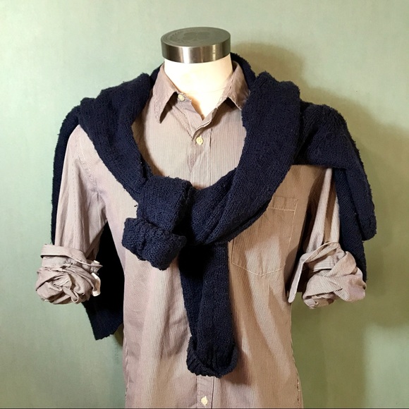 Jcrew Men's 2 Ply cotton Button Down Shirt - Picture 2 of 7