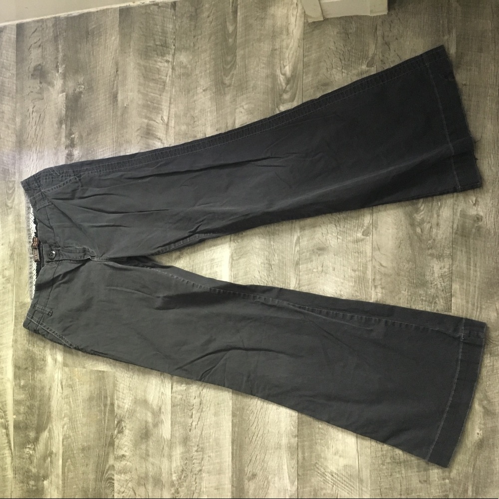 Old Navy Stretch Kahkis