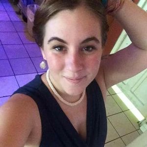 Meet your Posher, Briana