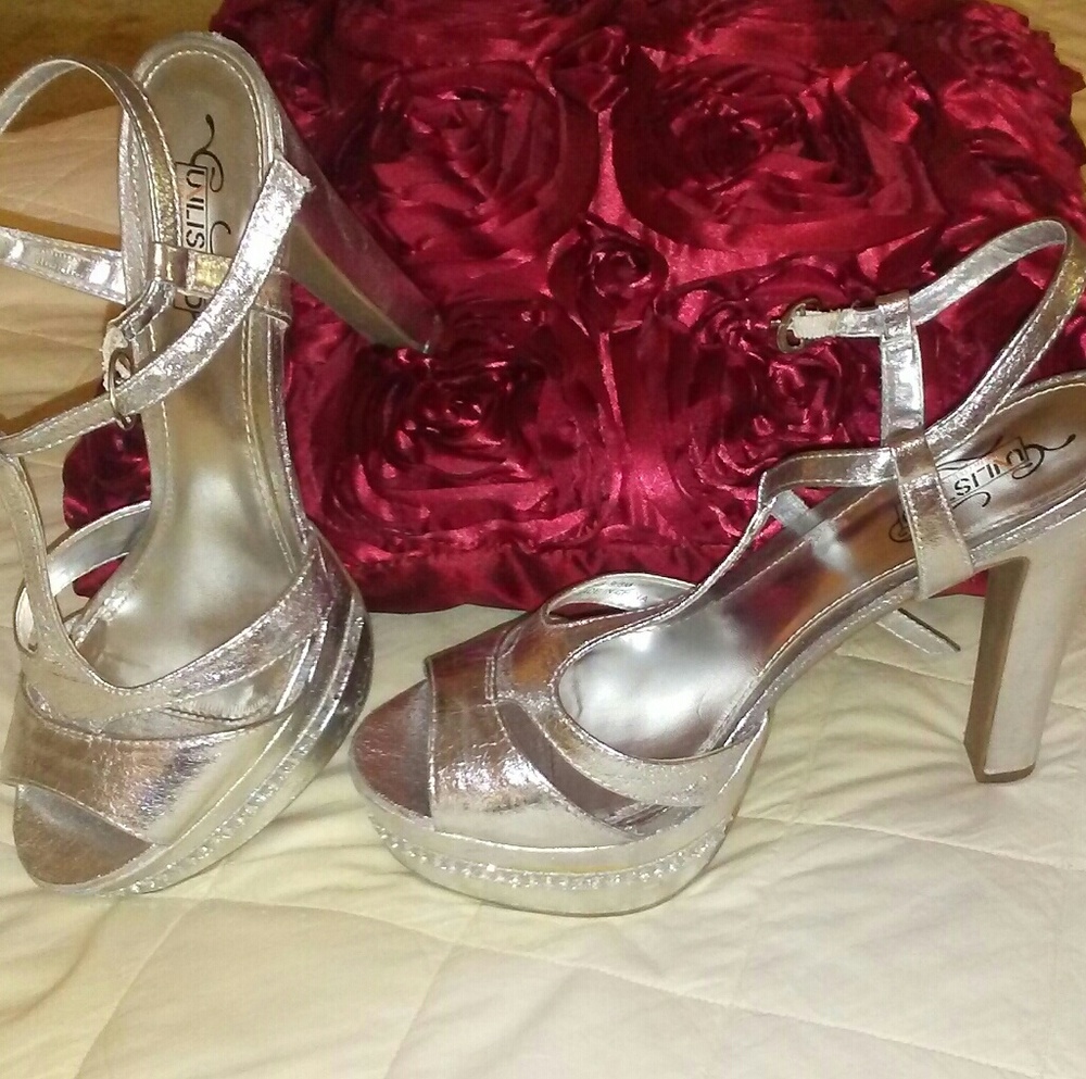 Sexy platform heels