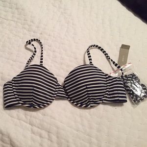 ❗️SALE❗️J. Crew Bikini Top