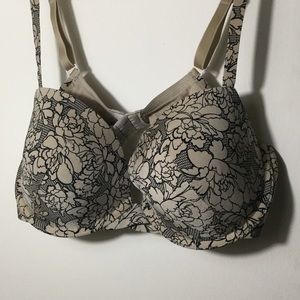 MOVING SALE! Floral Design Ambrielle Bra