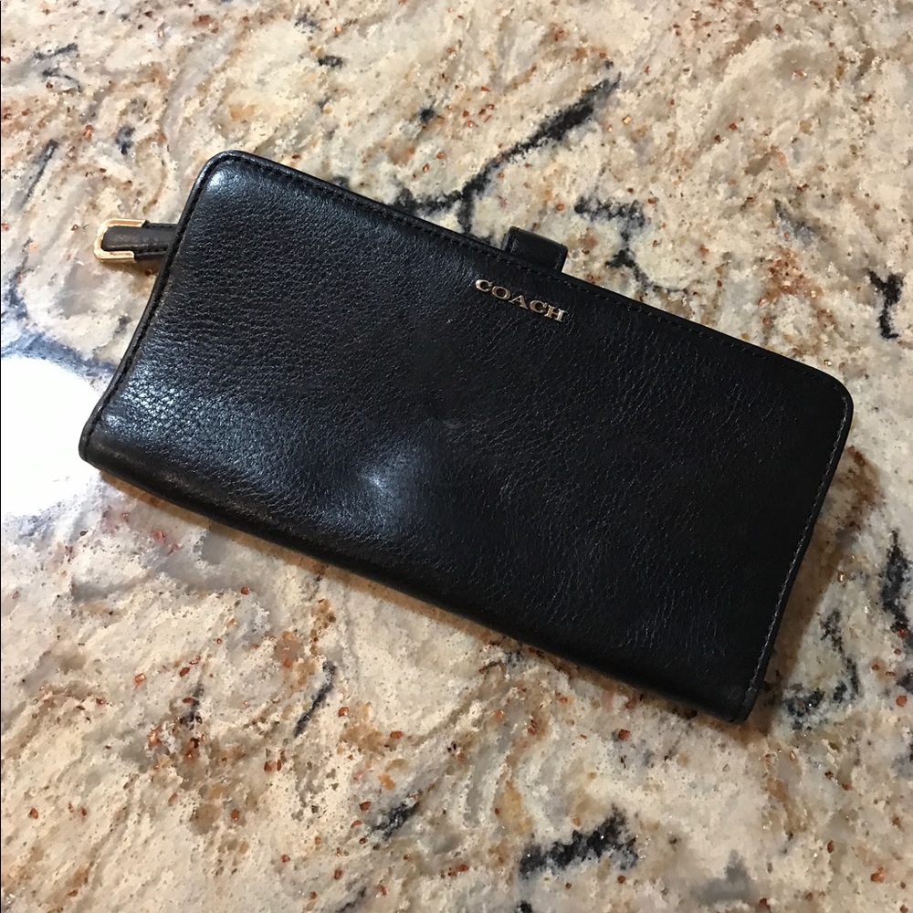 Authentic Coach Wallet