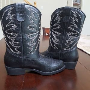 Boys Western Boots Size 13 in Kids