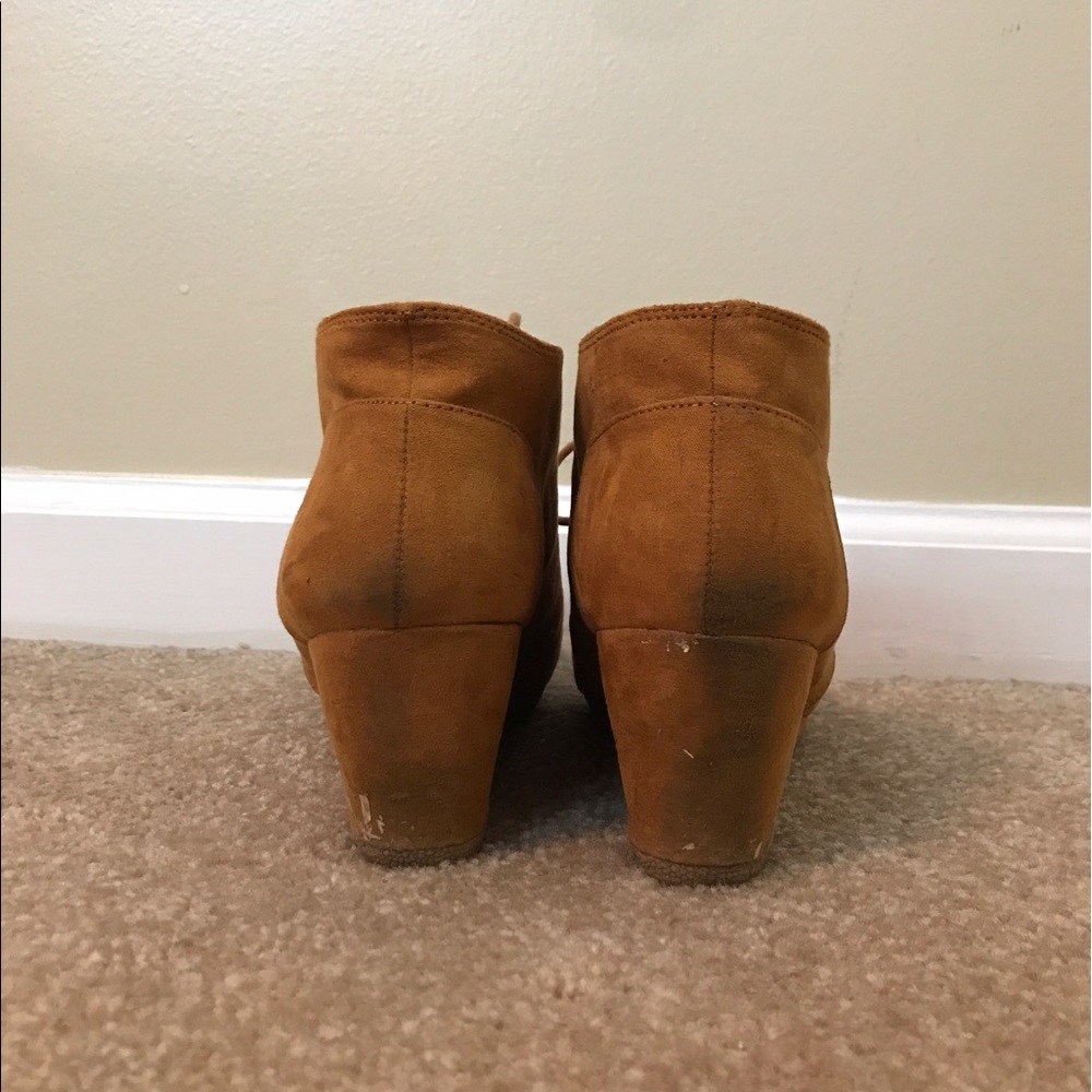 Cato Booties - Picture 3 of 3