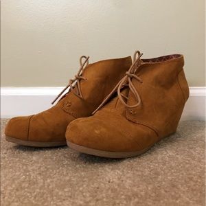 Cato Booties