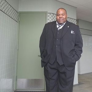 Meet your Posher, Harold