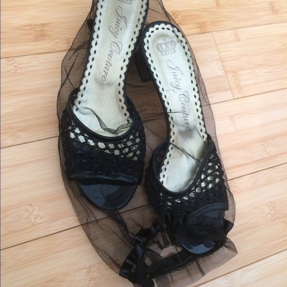 Juicy Couture Black &Gold crochet party shoes