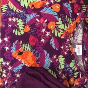Lularoe Cardinal Xxs Irma w matching leggings