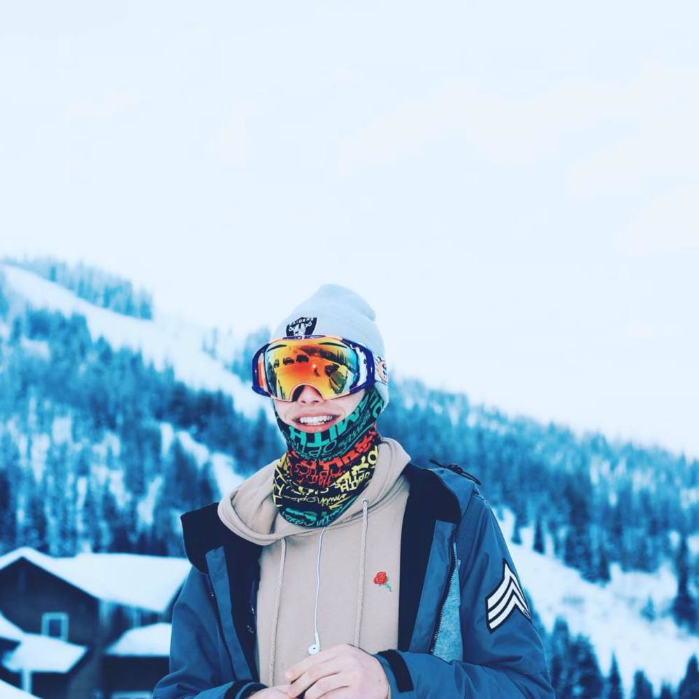 Meet your Posher, Cooper