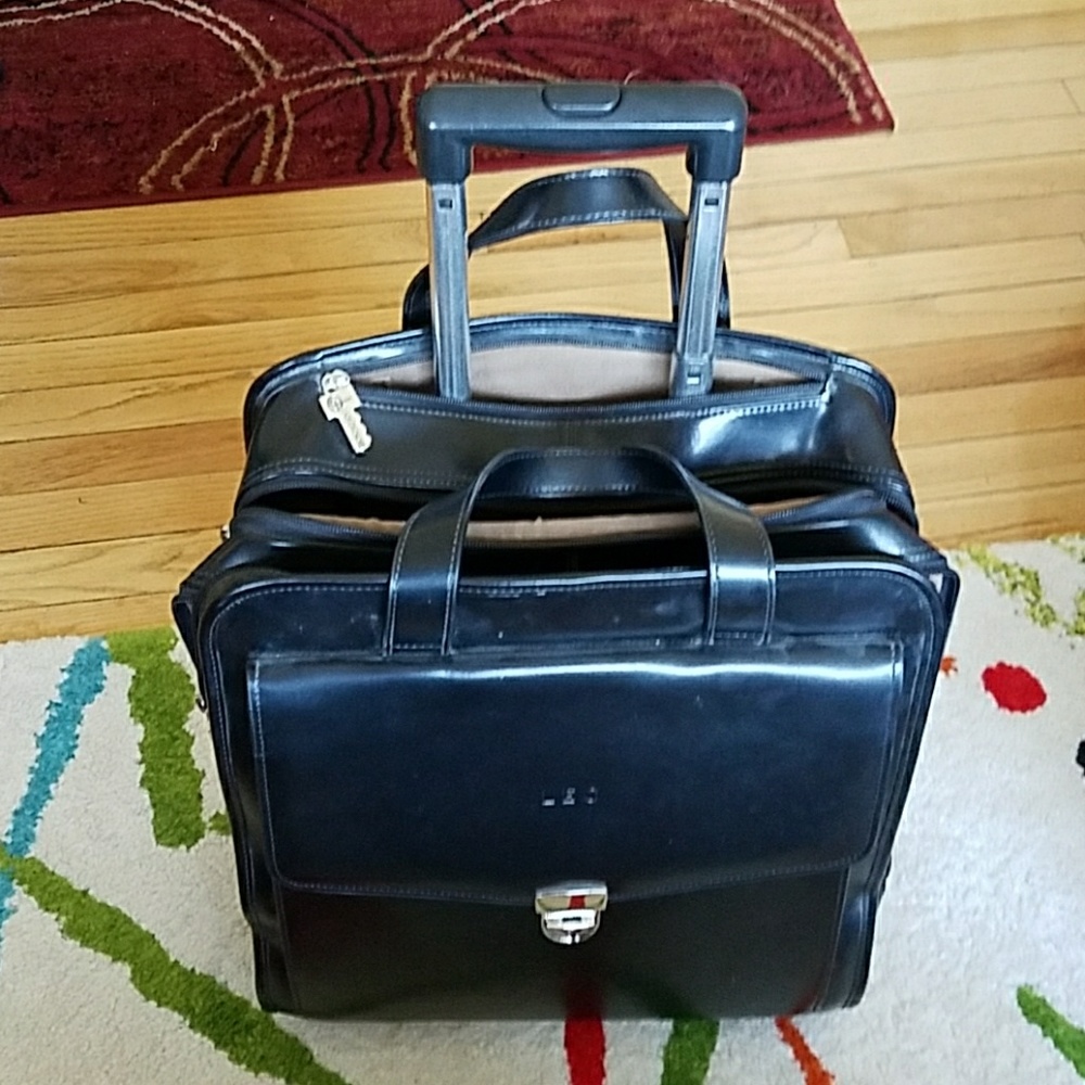 EUC Jack Georges Italian Leather Laptop Wheeler