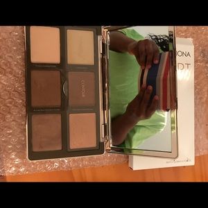 Natasha Denona Sculpt and Glow Palette