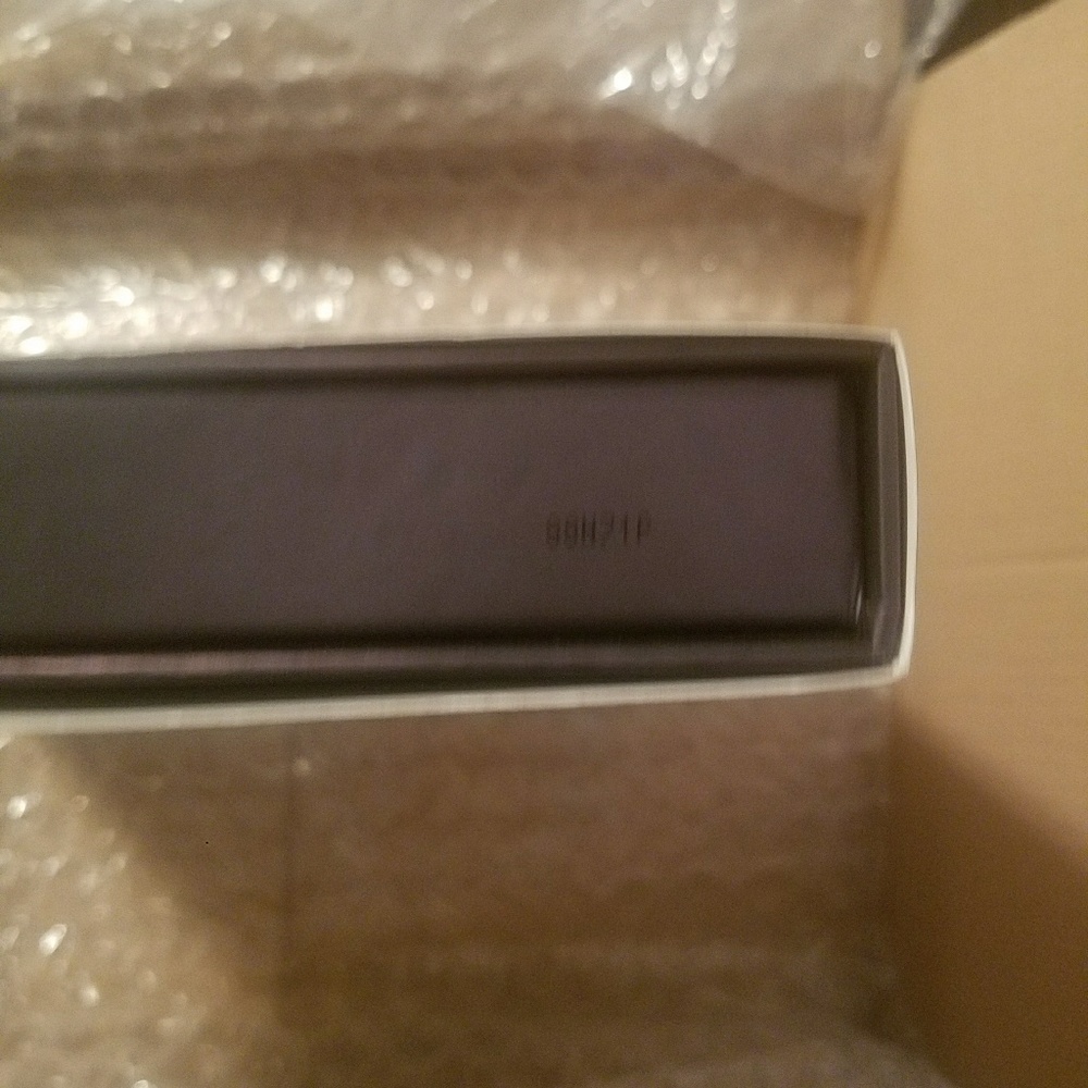 NWT! HP!! 💯Authentic! Urban decay Vault III - Picture 3 of 5