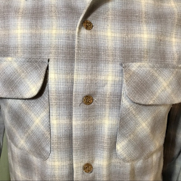 Pendleton Mens Wool Button Down Shirt in Medium - Picture 7 of 7