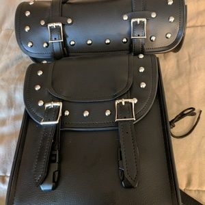 Sissy bar bag and windshield bag