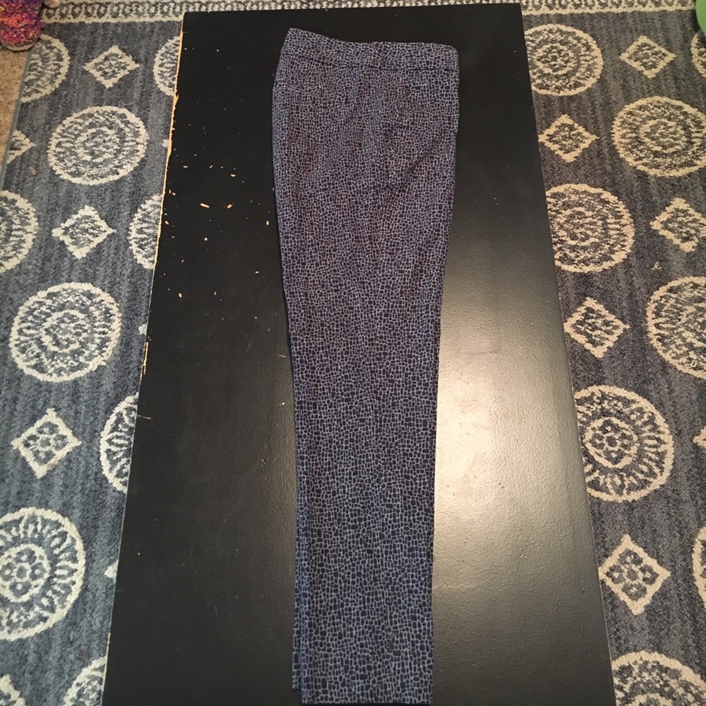 Navy Blue Pattern Hampton Fit Ankle Pant