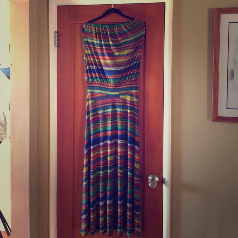 Strapless dress