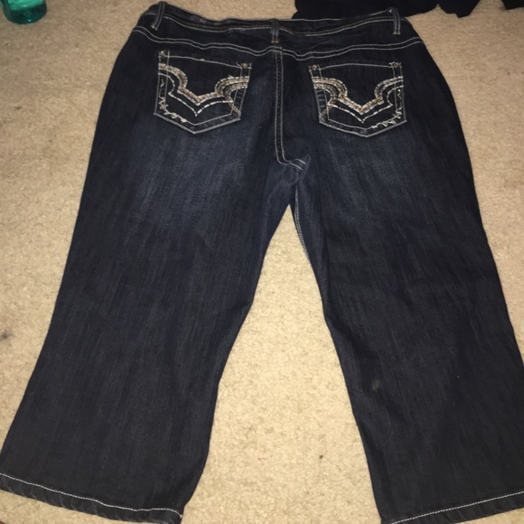 Capris - Picture 2 of 2