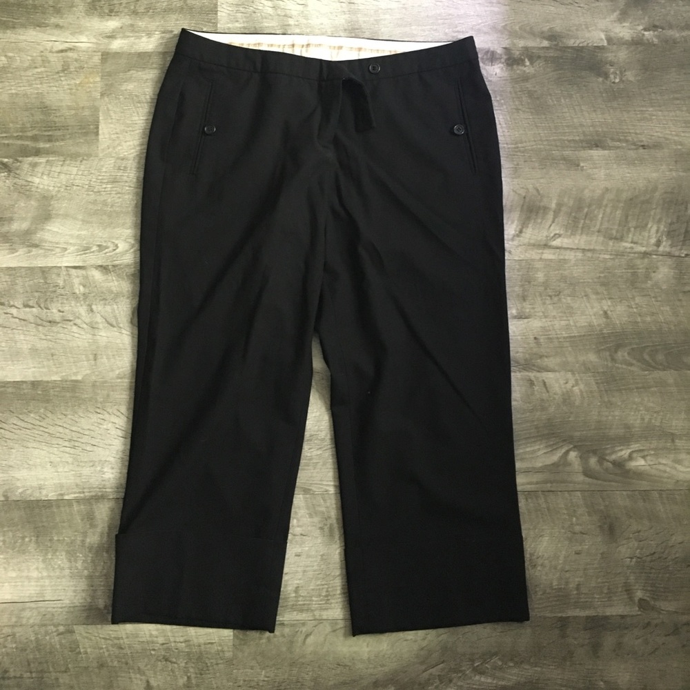 The Limited Drew Fit capris work pants