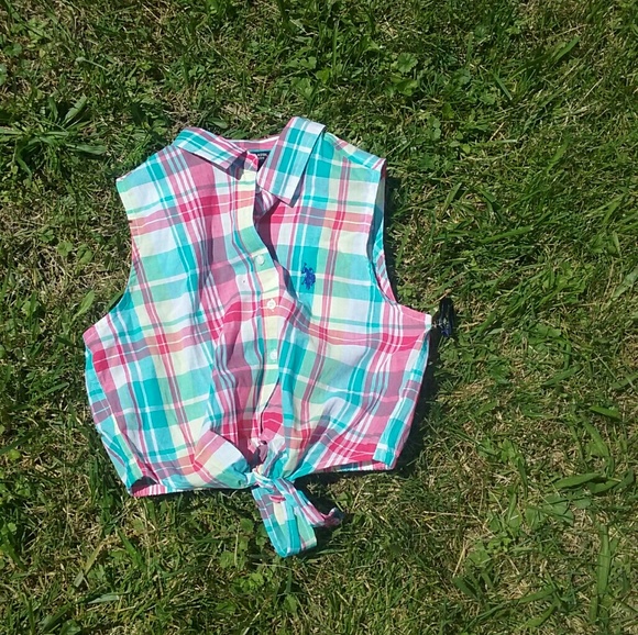 Polo button up crop top - Picture 1 of 3