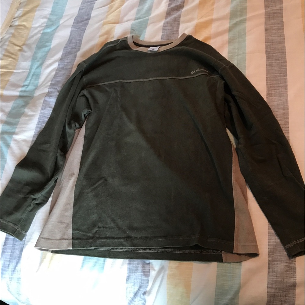 Men's Columbia sweater