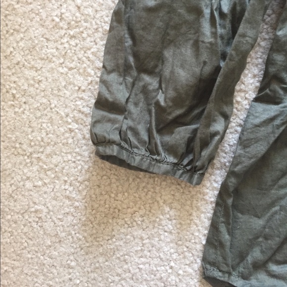 Green peasant blouse - Picture 2 of 3