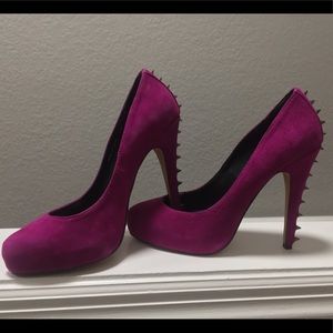 Beautiful 'Dolce Vita' suede heels 👠 Brand New!