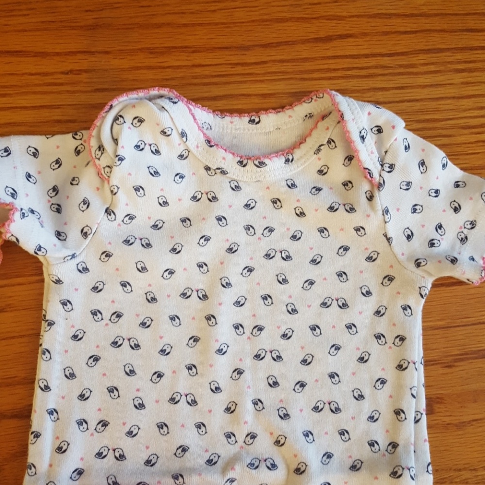 Onesies - Picture 2 of 4