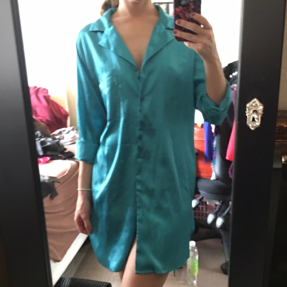 Fredericks silk blue night shirt