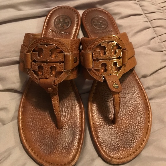 Tory Burch Shoes - Tory Burch soft leather sandals