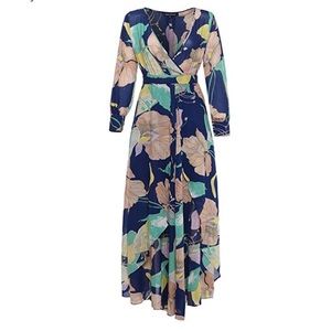 Plus size floral maxi dress