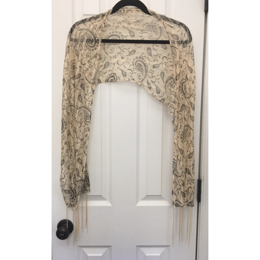 Decorative cream and black shawl/scarf