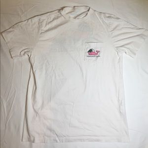 Vineyard vine T-shirt
